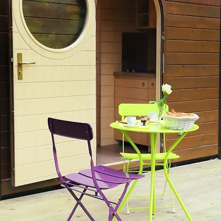 Holiday home Les De La Petite Sapiniere *