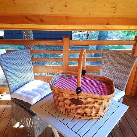 Holiday home Les De La Petite Sapiniere