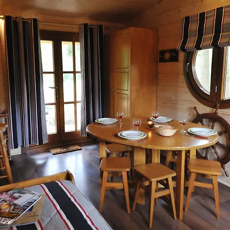 Les De La Petite Sapiniere Holiday home *