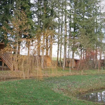 Les De La Petite Sapiniere